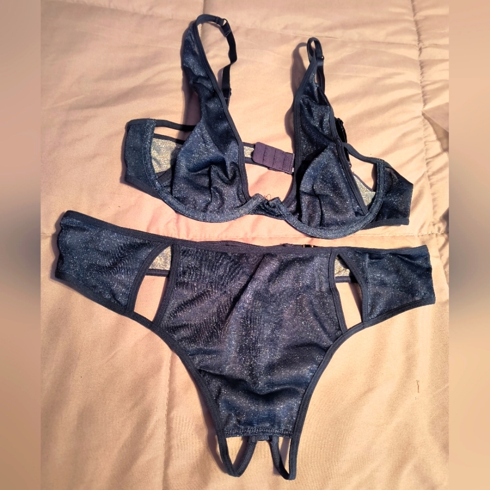 NWOT bra and panty set